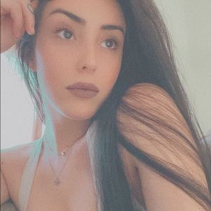 Meet your Posher, Tiff